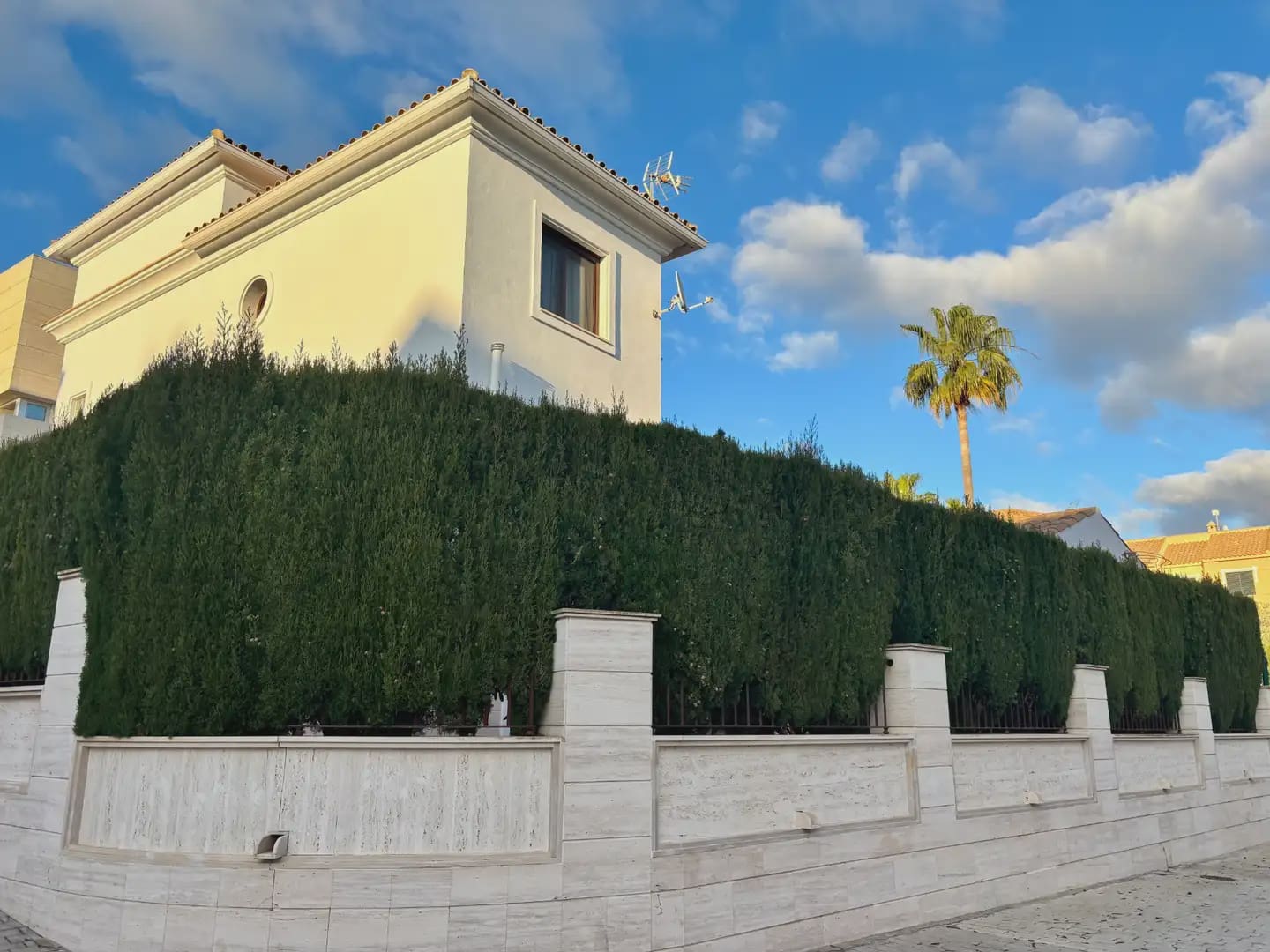 5 soverom Villa til salgs i Islantilla med svømmebasseng garasje - € 699 900 (Ref: 9914038)