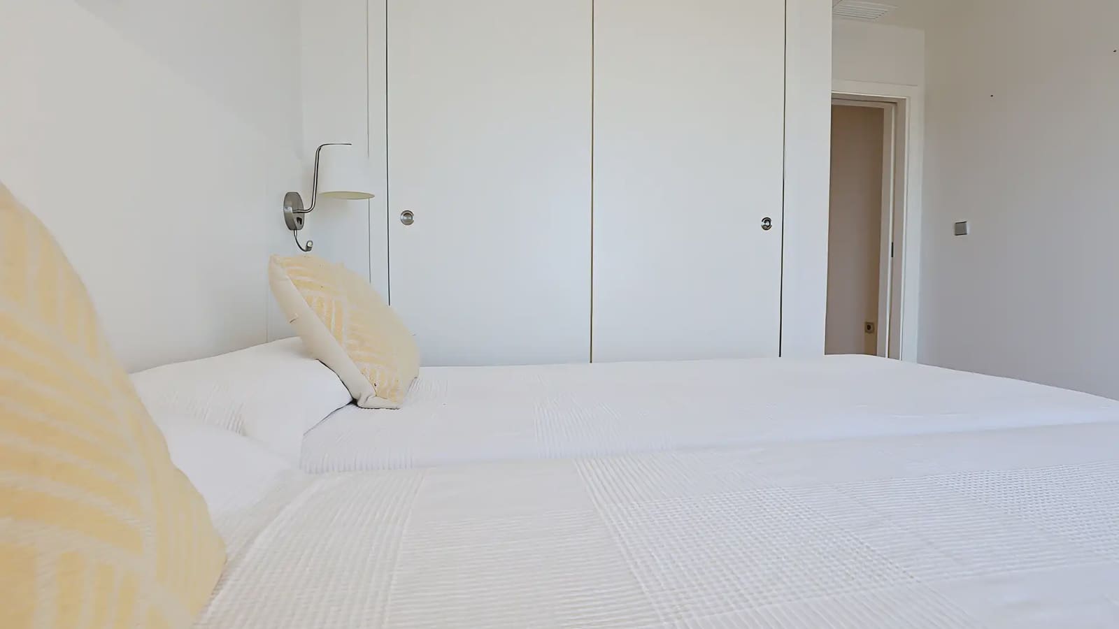 Apartamento de 2 habitaciones en Islantilla en alquiler - 2.000 € (Ref: 9914039)