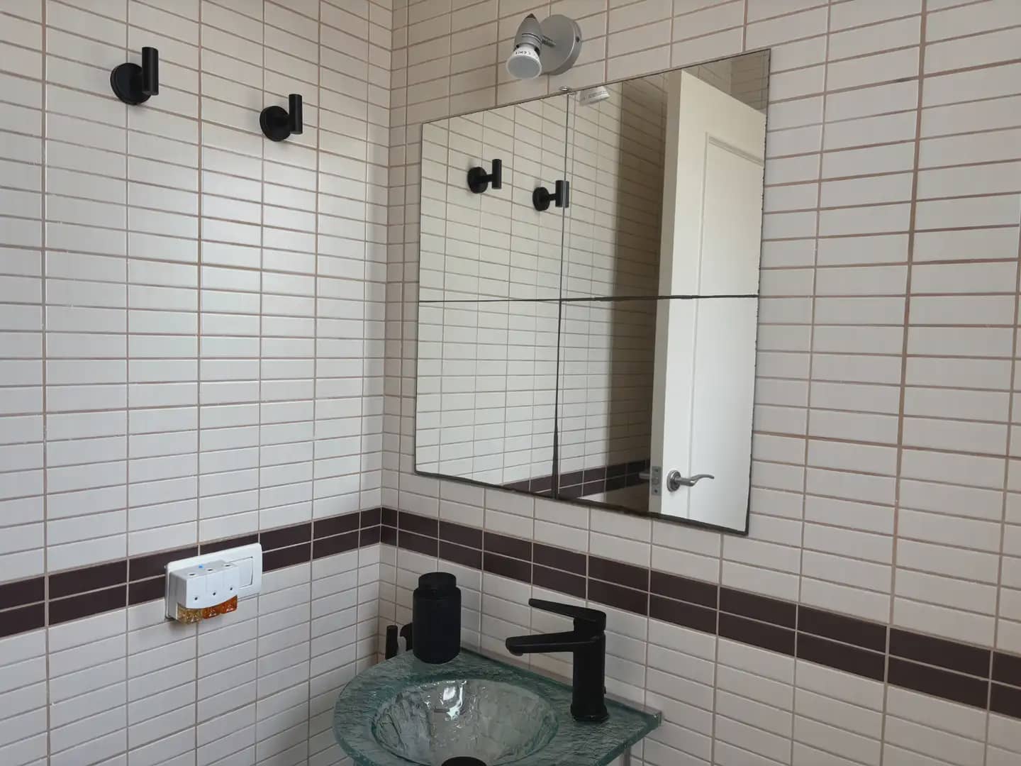 5 bedroom Semi-detached Villa for rent in Islantilla with pool garage - € 1,800 (Ref: 9914040)