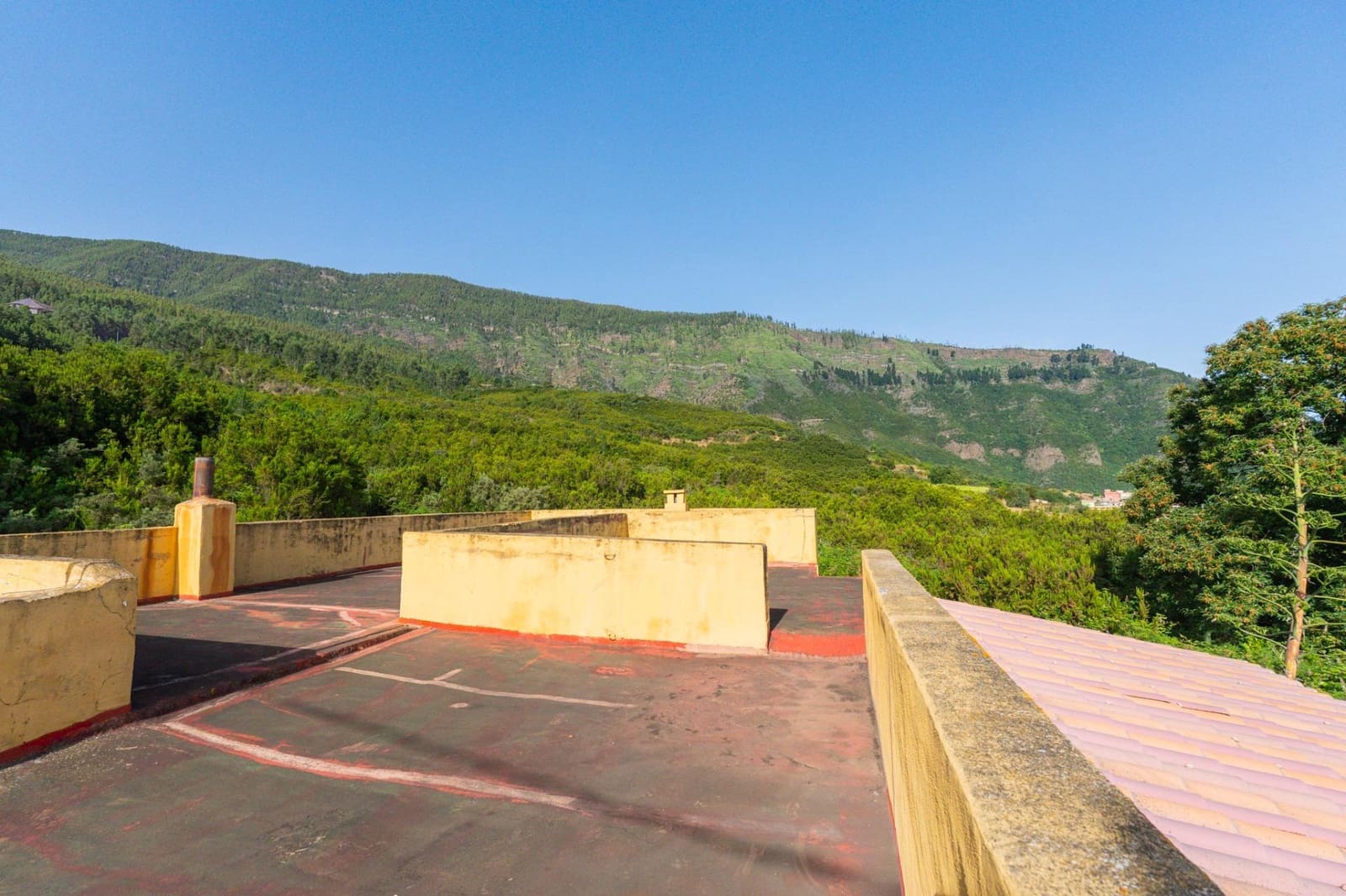 Grunde uden byggetilladelser til salg i Los Realejos - € 480.000 (Ref: 10020989)