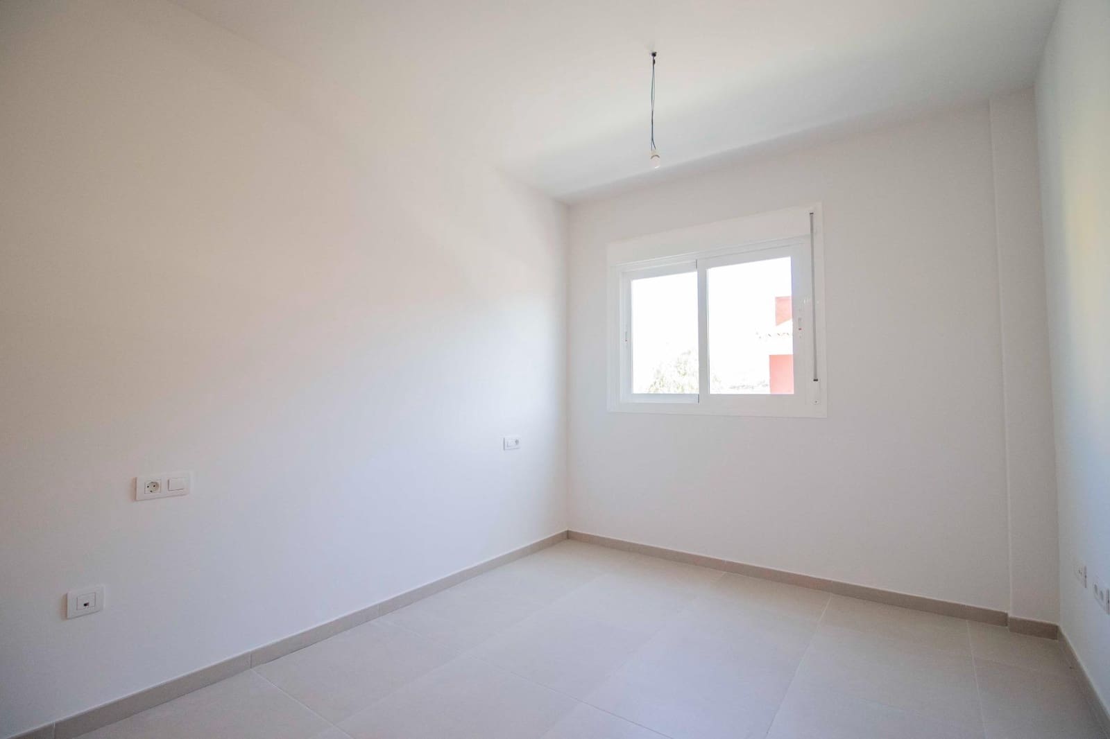 Piso de 2 habitaciones en Buzanada en venta con garaje - 185.000 € (Ref: 10059212)