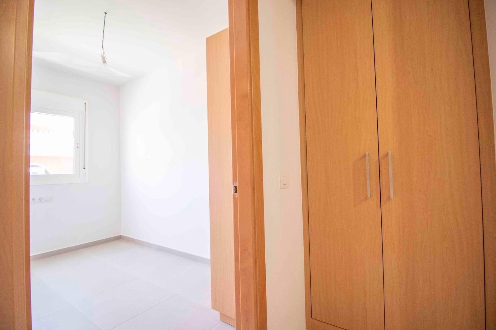 Piso de 2 habitaciones en Buzanada en venta con garaje - 185.000 € (Ref: 10059212)