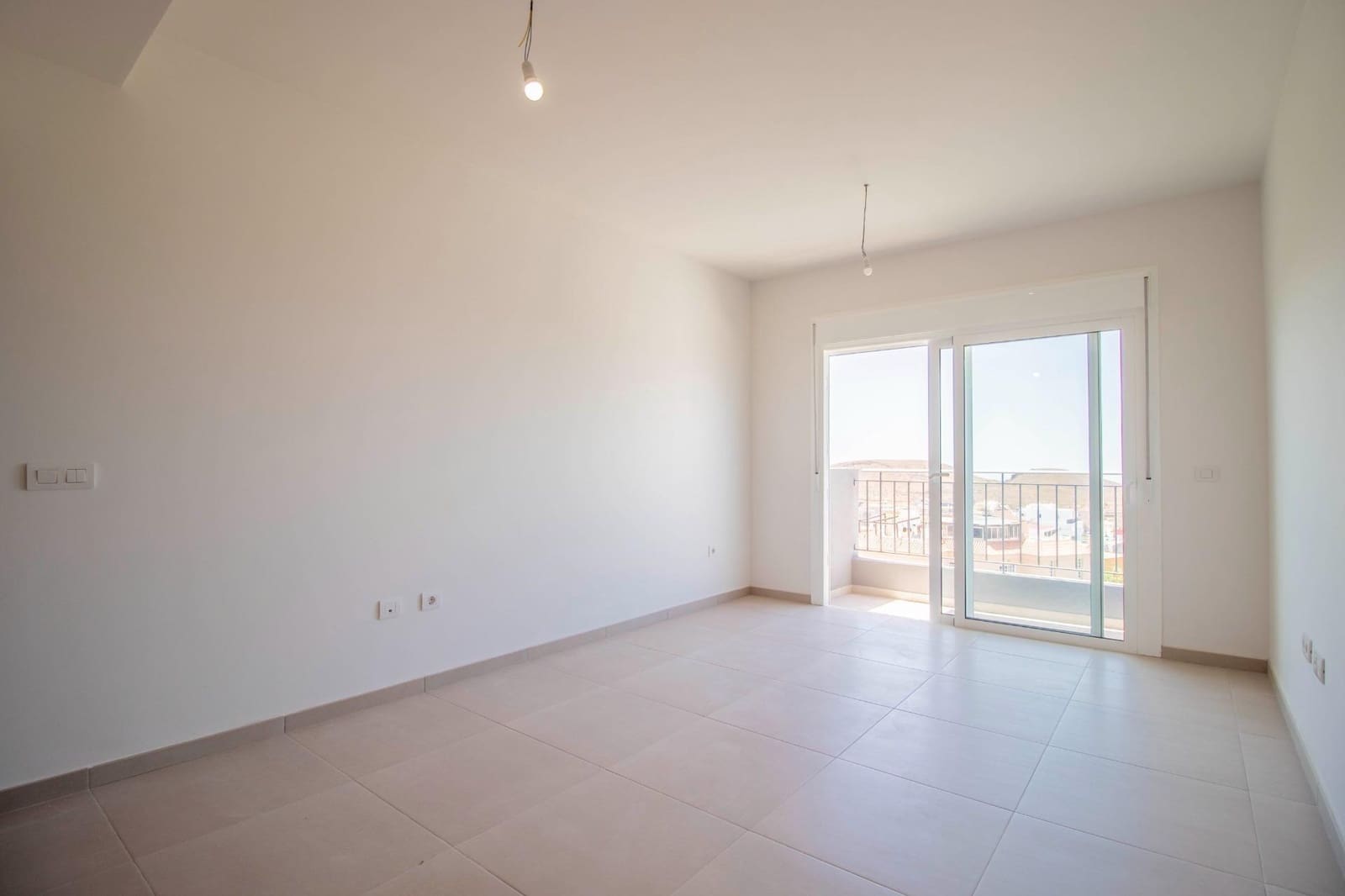 Piso de 2 habitaciones en Buzanada en venta con garaje - 185.000 € (Ref: 10059212)
