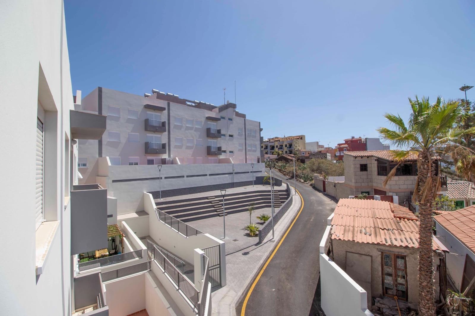Piso de 2 habitaciones en Buzanada en venta con garaje - 185.000 € (Ref: 10059212)