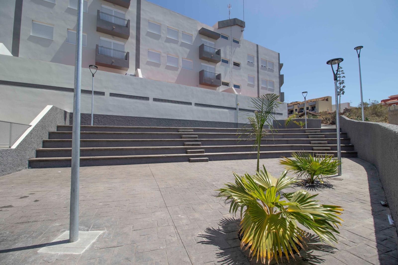 Piso de 2 habitaciones en Buzanada en venta con garaje - 185.000 € (Ref: 10059212)