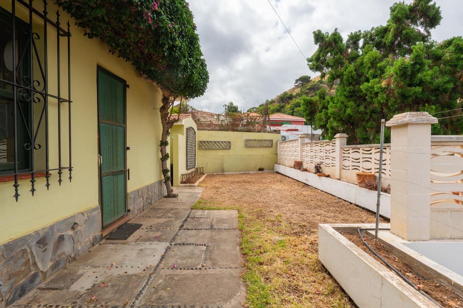 3 slaapkamer Villa te koop in Puerto de la Cruz met garage - € 539.000 (Ref: 10068004)