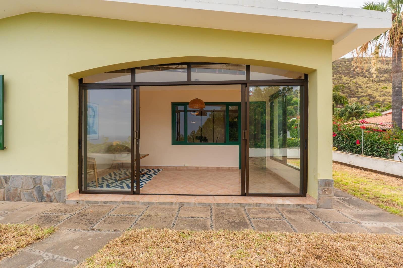 3 slaapkamer Villa te koop in Puerto de la Cruz met garage - € 539.000 (Ref: 10068004)