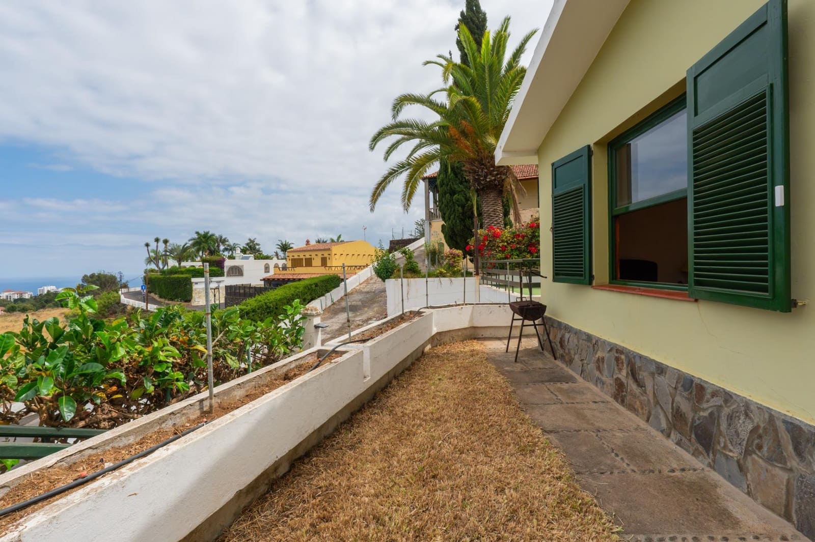 3 slaapkamer Villa te koop in Puerto de la Cruz met garage - € 539.000 (Ref: 10068004)