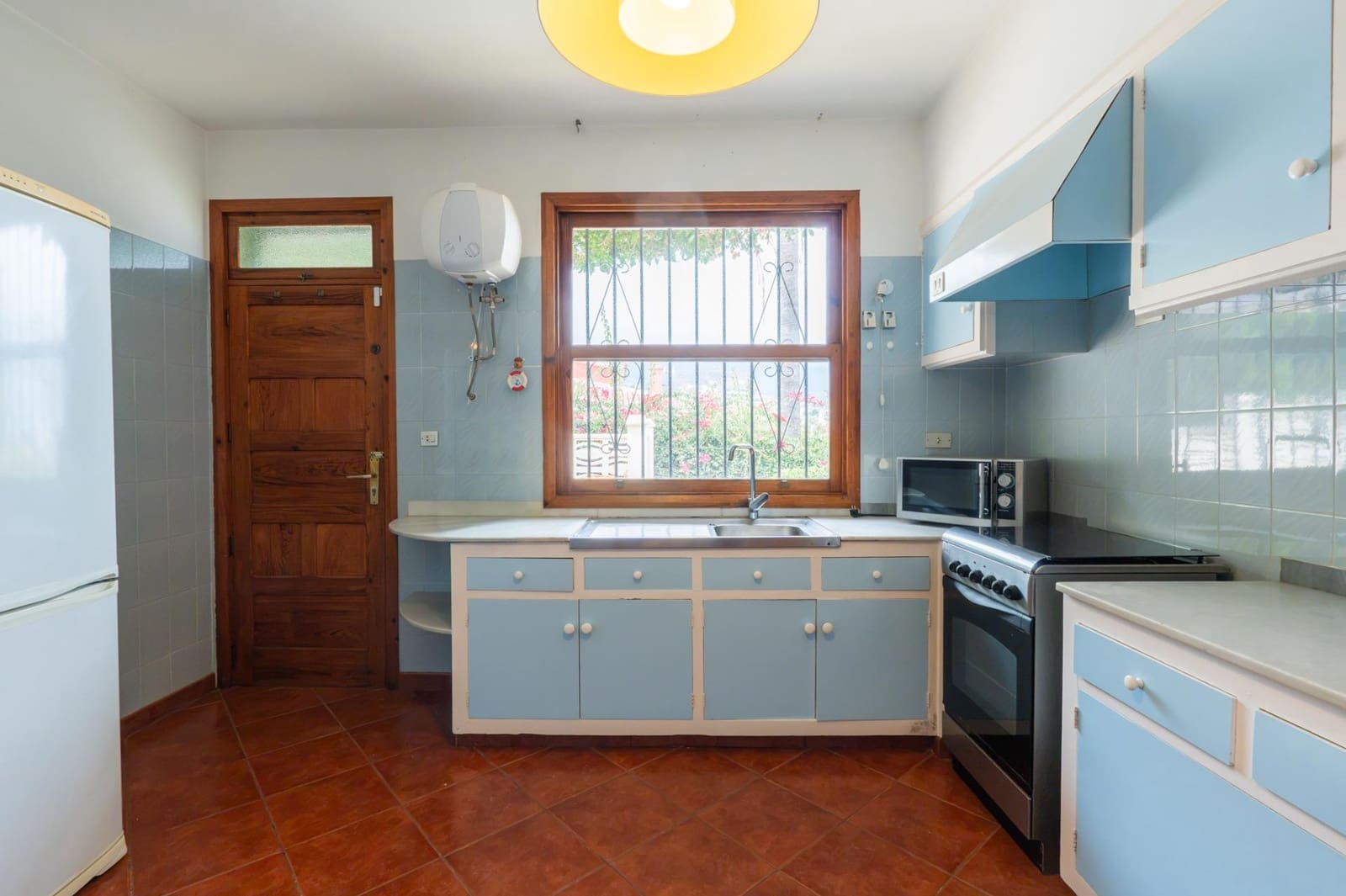 3 slaapkamer Villa te koop in Puerto de la Cruz met garage - € 539.000 (Ref: 10068004)