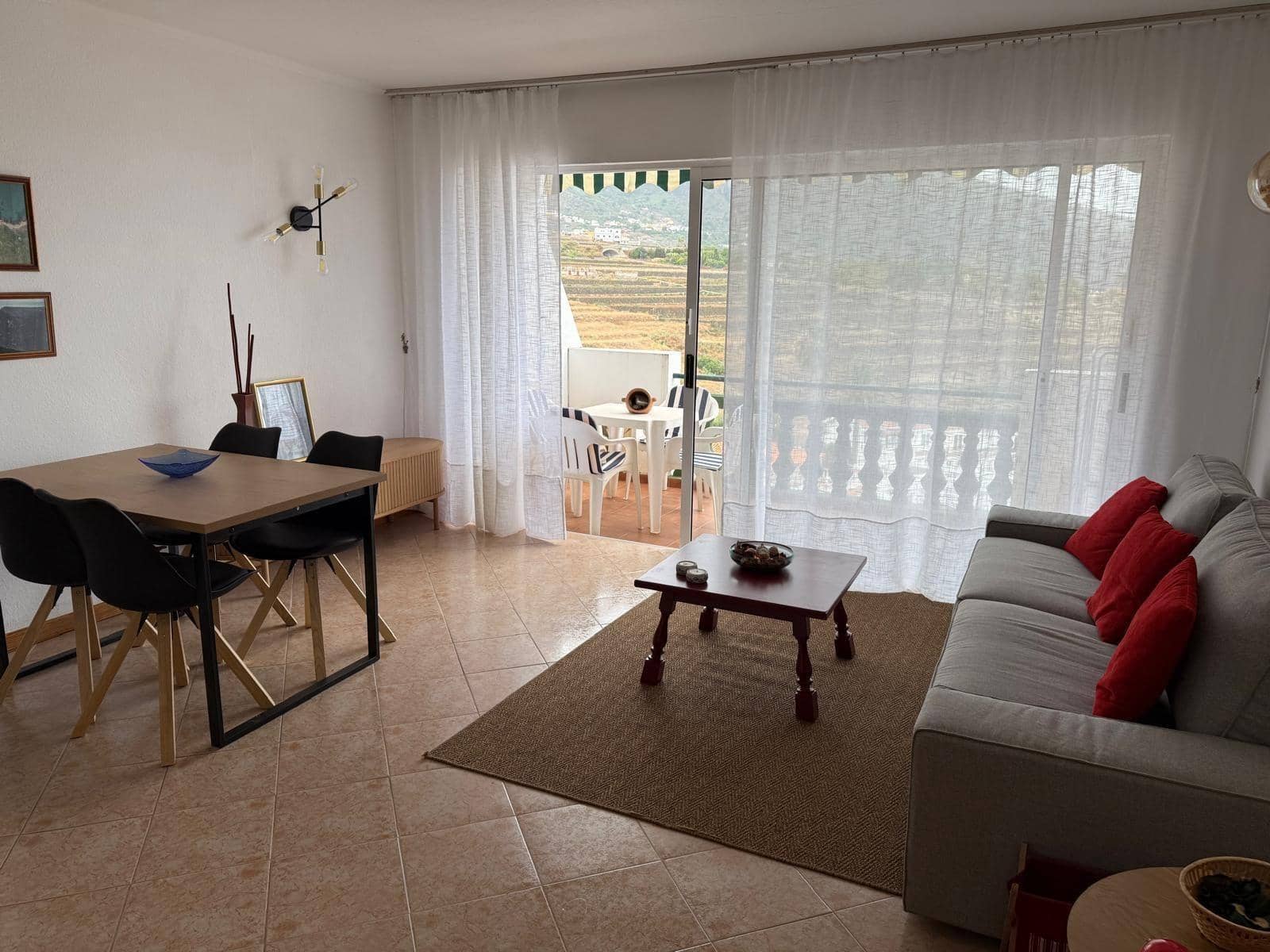 1 sovrum Lägenhet att hyra i Los Realejos - 750 € (Ref: 10089777)