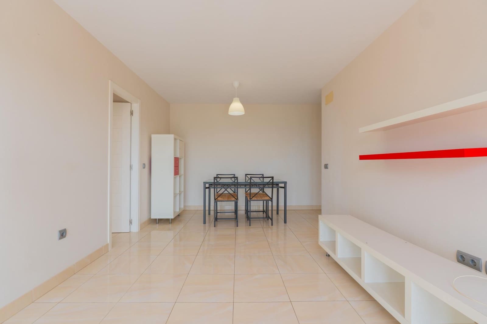 2 bedroom Flat for rent in Acoran with garage - € 1,100 (Ref: 10109774)