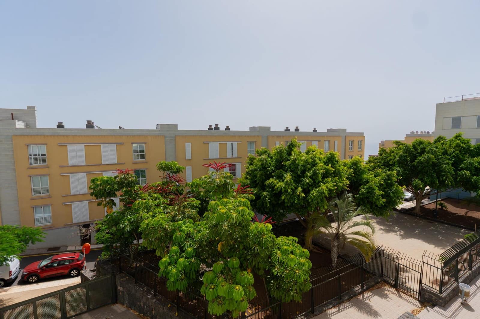 2 bedroom Flat for rent in Acoran with garage - € 1,100 (Ref: 10109774)