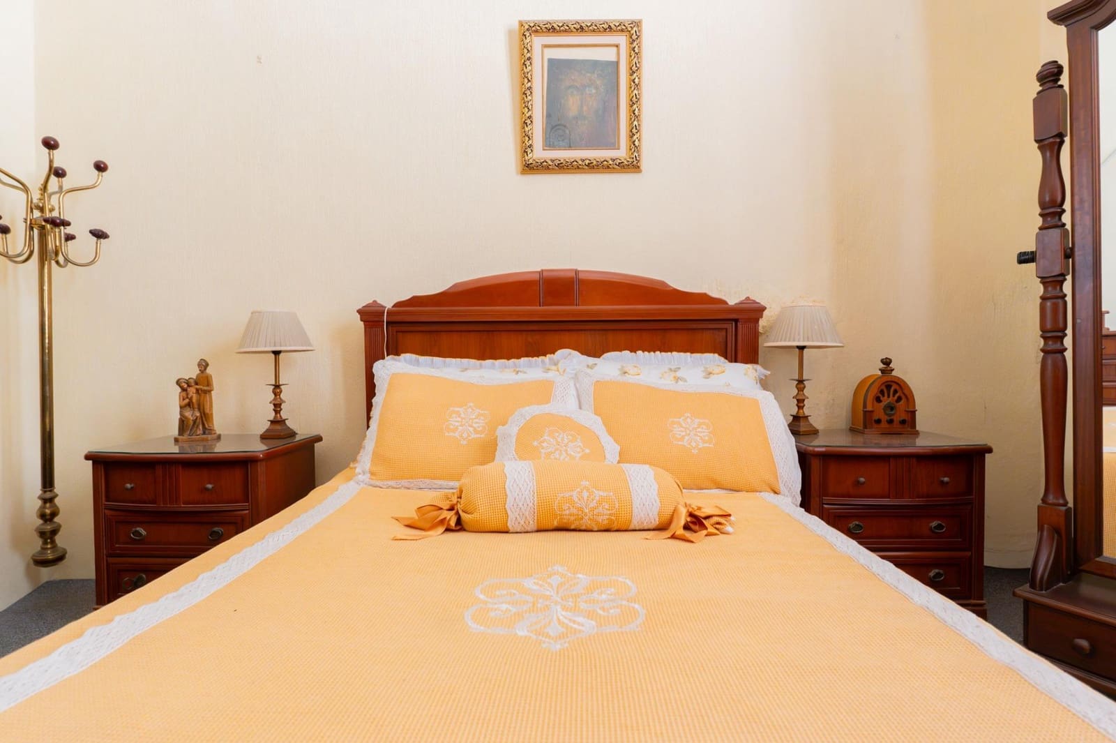 6 bedroom Terraced Villa for sale in Santa Cruz de Tenerife with garage - € 525,000 (Ref: 10109775)