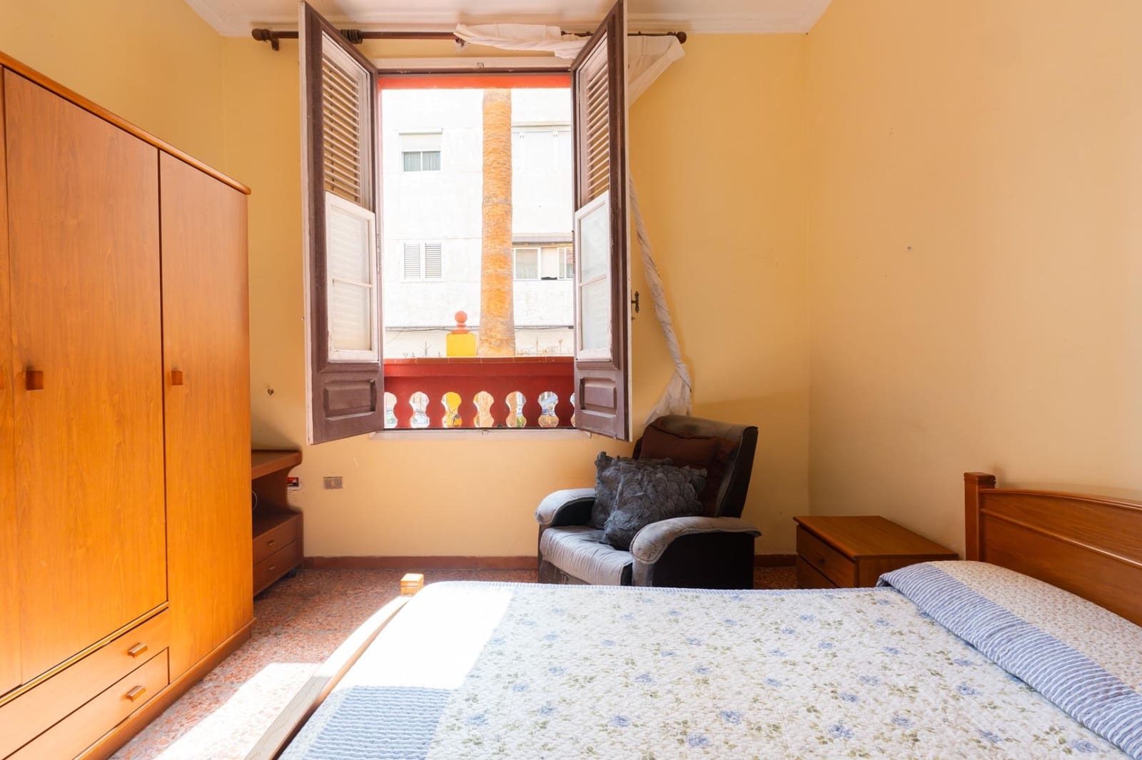 6 bedroom Terraced Villa for sale in Santa Cruz de Tenerife with garage - € 525,000 (Ref: 10109775)