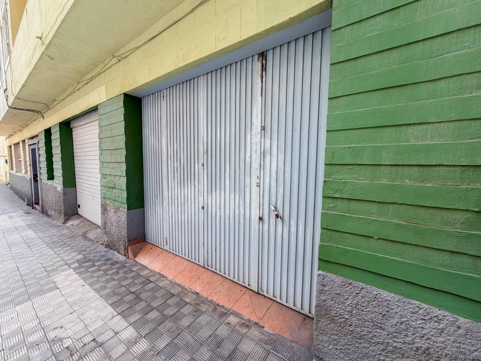 6 bedroom Terraced Villa for sale in Santa Cruz de Tenerife with garage - € 525,000 (Ref: 10109775)