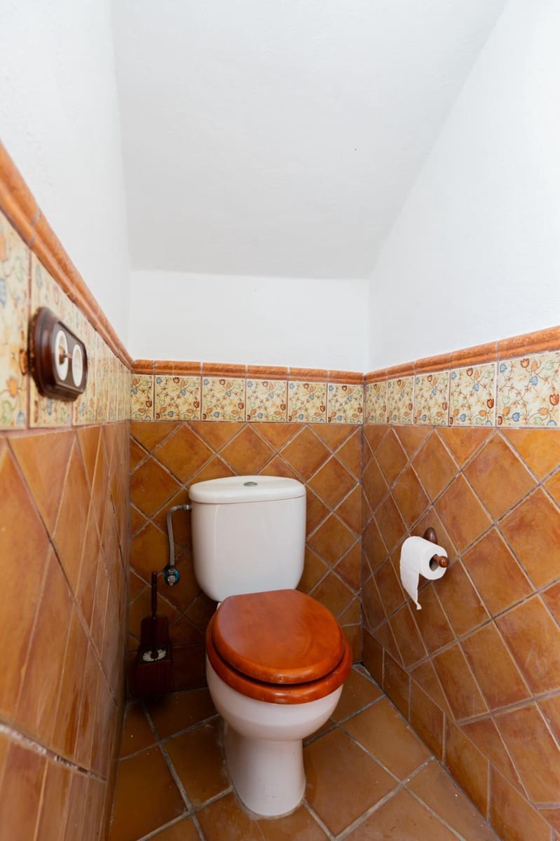 5 sovrum Villa att hyra i Tabaiba med pool garage - 3 700 € (Ref: 10136129)