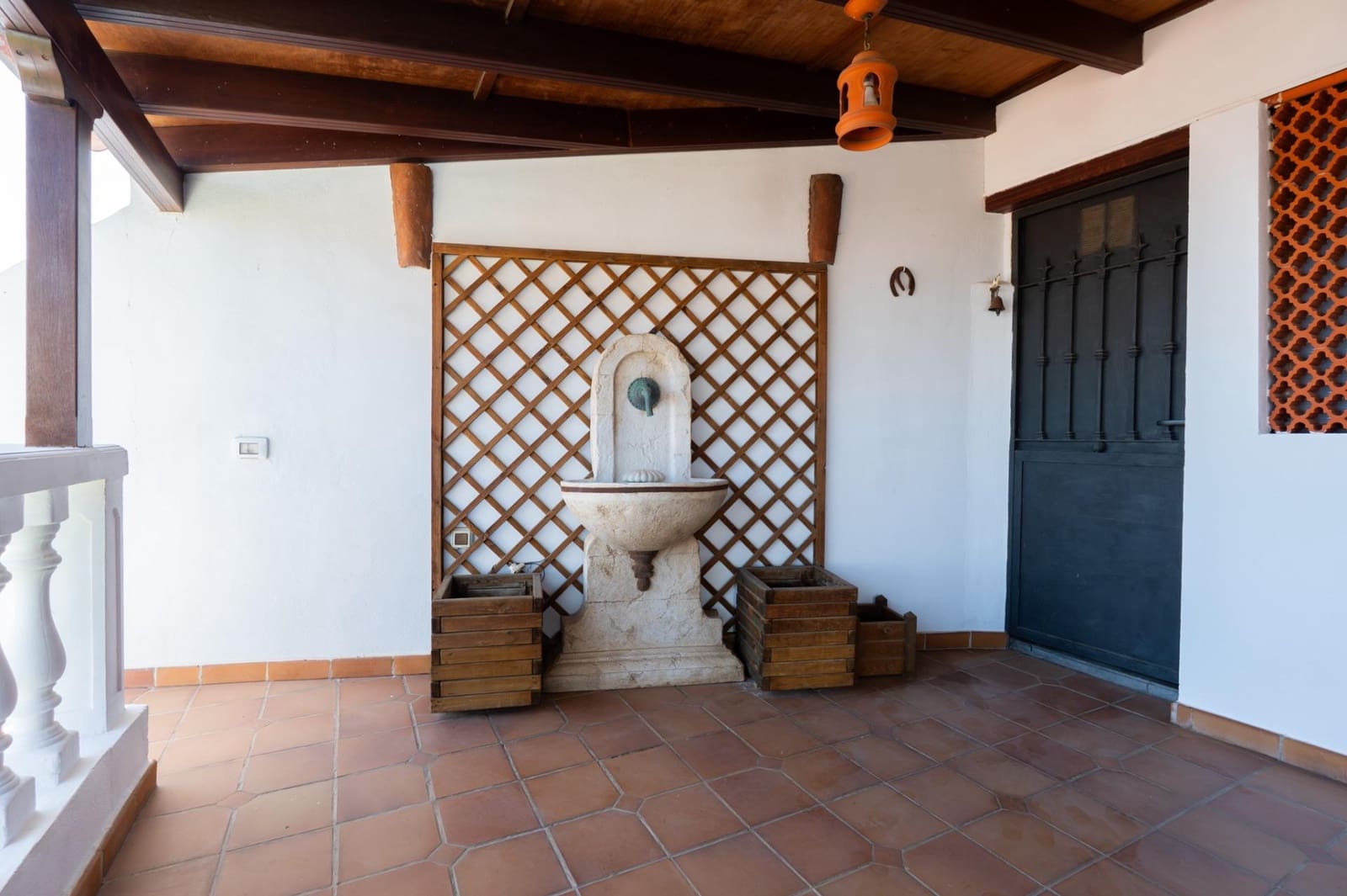 5 sovrum Villa att hyra i Tabaiba med pool garage - 3 700 € (Ref: 10136129)