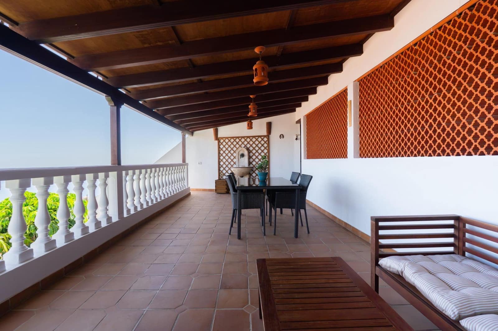 5 sovrum Villa att hyra i Tabaiba med pool garage - 3 700 € (Ref: 10136129)