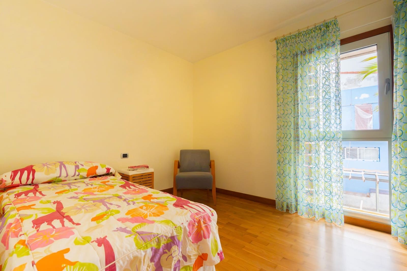3 quarto Moradia Geminada para arrendar em La Quinta com piscina - 1 500 € (Ref: 10147202)