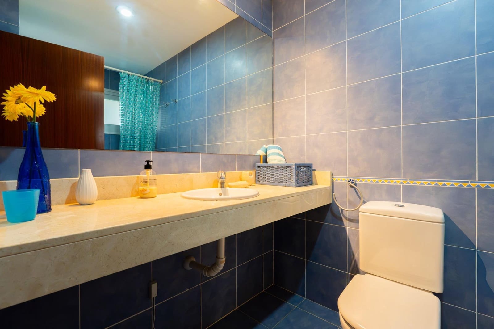 3 quarto Moradia Geminada para arrendar em La Quinta com piscina - 1 500 € (Ref: 10147202)