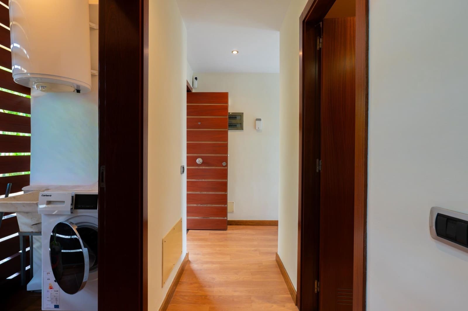 3 quarto Moradia Geminada para arrendar em La Quinta com piscina - 1 500 € (Ref: 10147202)
