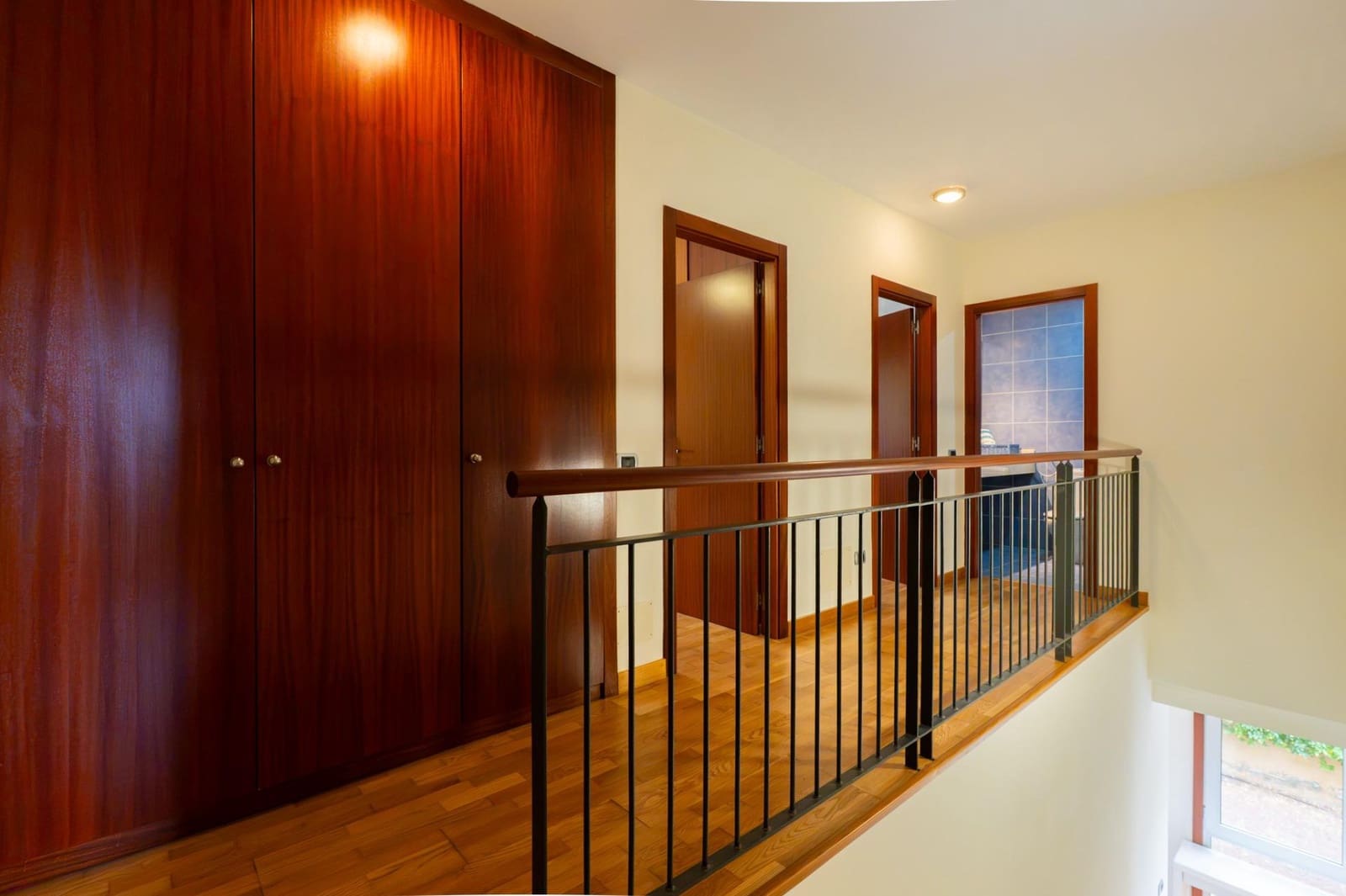 3 quarto Moradia Geminada para arrendar em La Quinta com piscina - 1 500 € (Ref: 10147202)