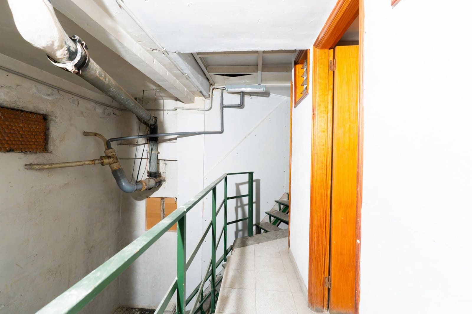 Gewerbe zu verkaufen in Puerto de la Cruz mit Garage - 160.000 € (Ref: 10177263)