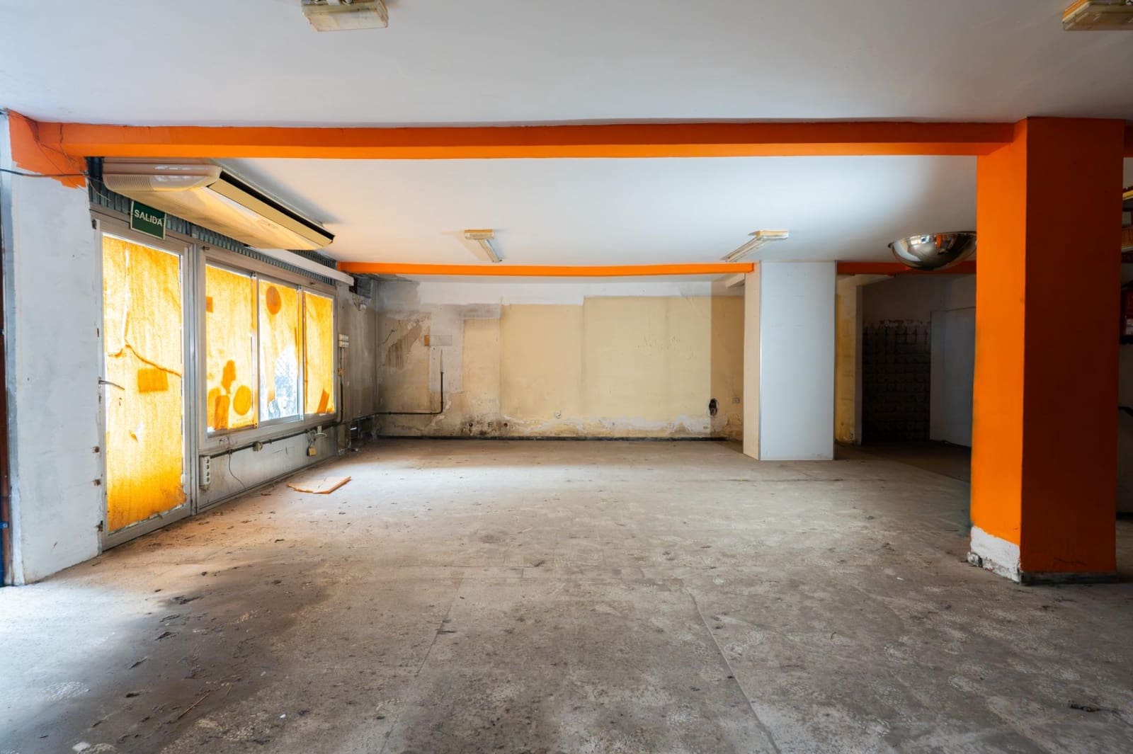 Gewerbe zu verkaufen in Puerto de la Cruz mit Garage - 160.000 € (Ref: 10177263)