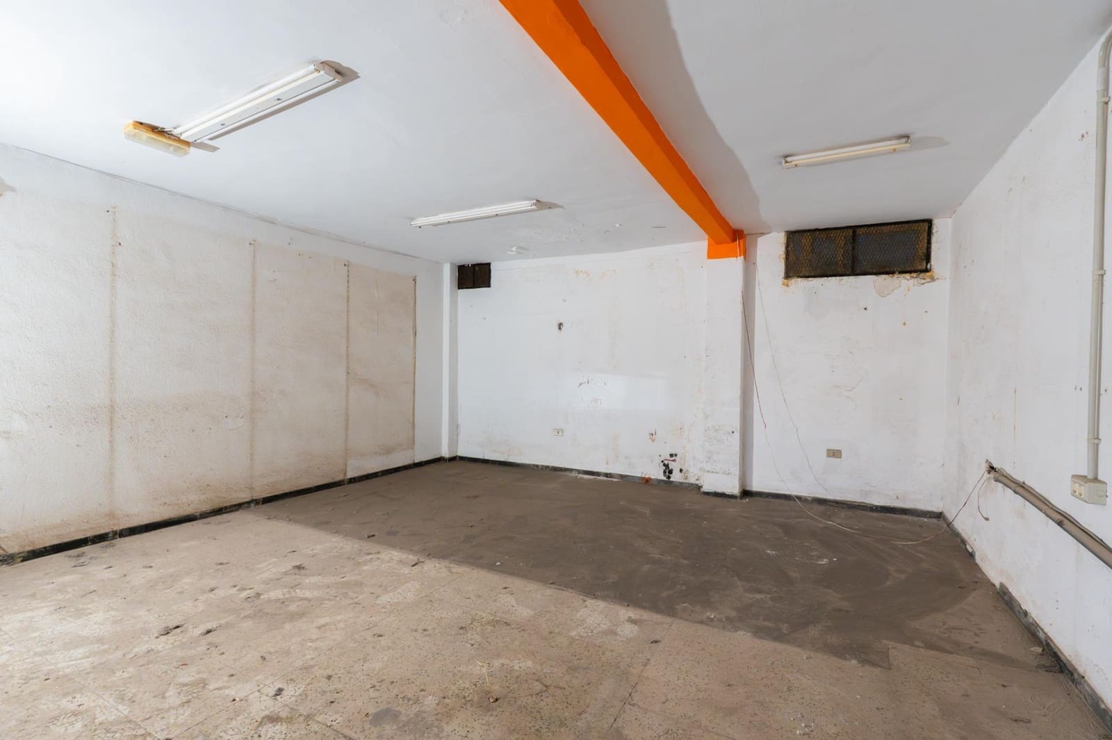 Gewerbe zu verkaufen in Puerto de la Cruz mit Garage - 160.000 € (Ref: 10177263)