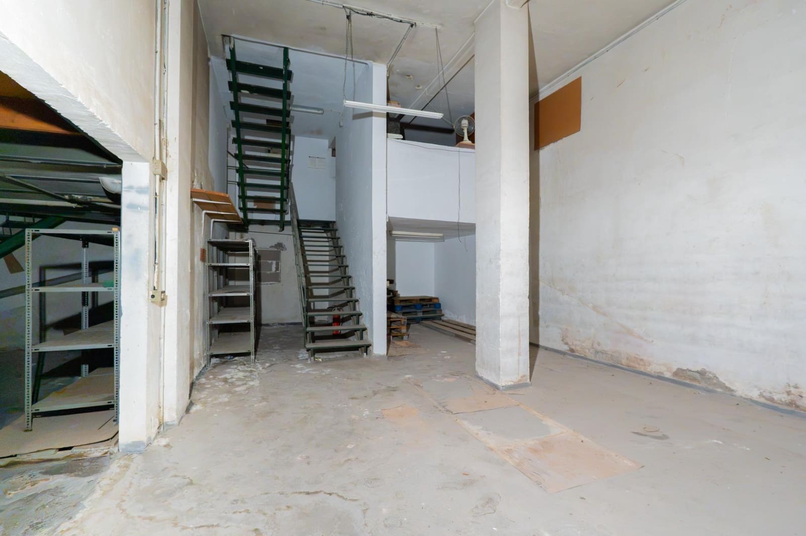 Gewerbe zu verkaufen in Puerto de la Cruz mit Garage - 160.000 € (Ref: 10177263)