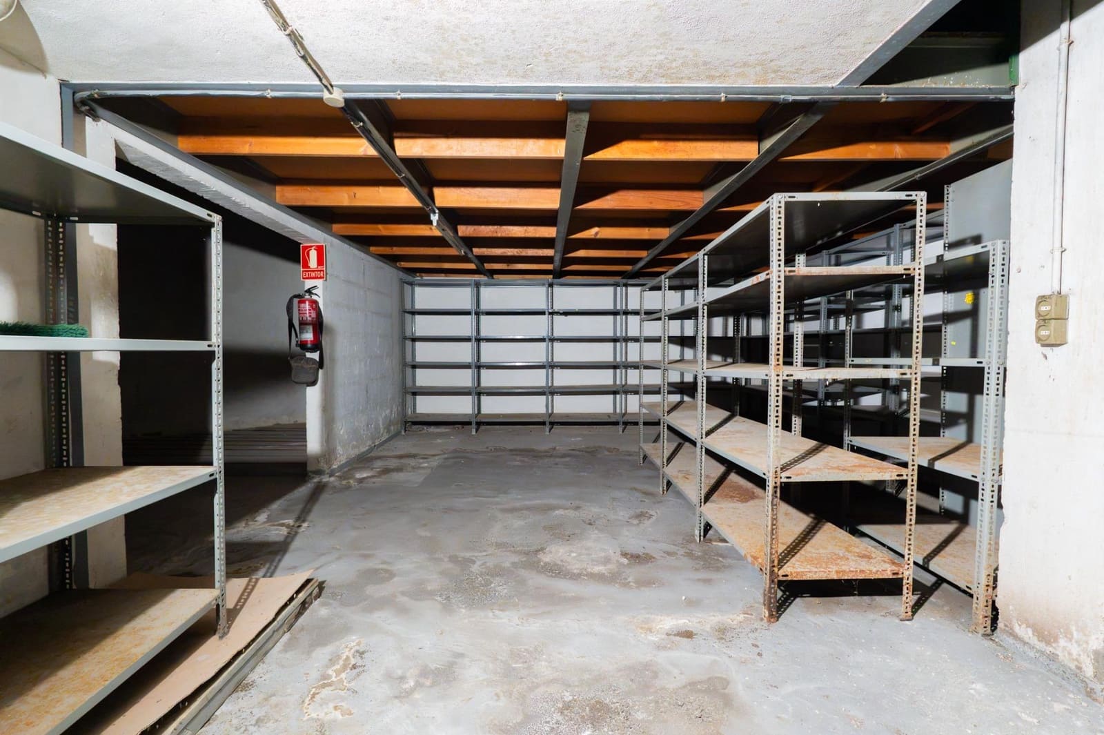 Gewerbe zu verkaufen in Puerto de la Cruz mit Garage - 160.000 € (Ref: 10177263)