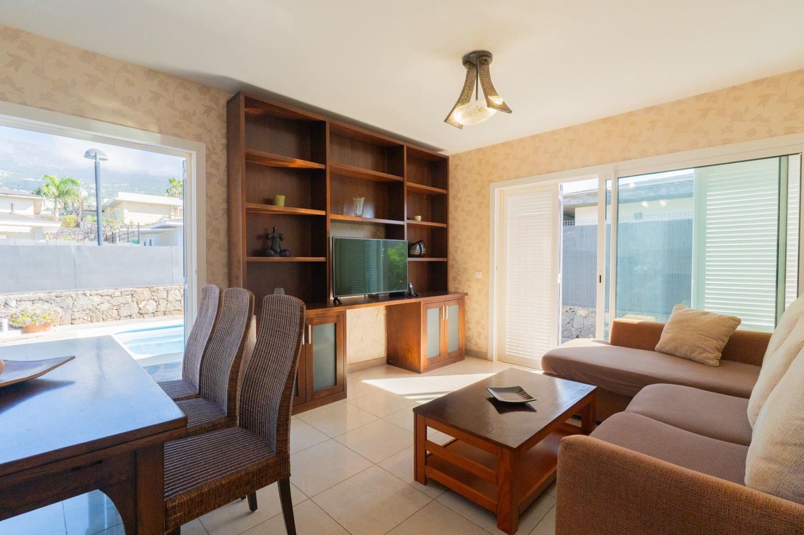 3 sovrum Villa att hyra i La Orotava med pool garage - 2 550 € (Ref: 9892722)