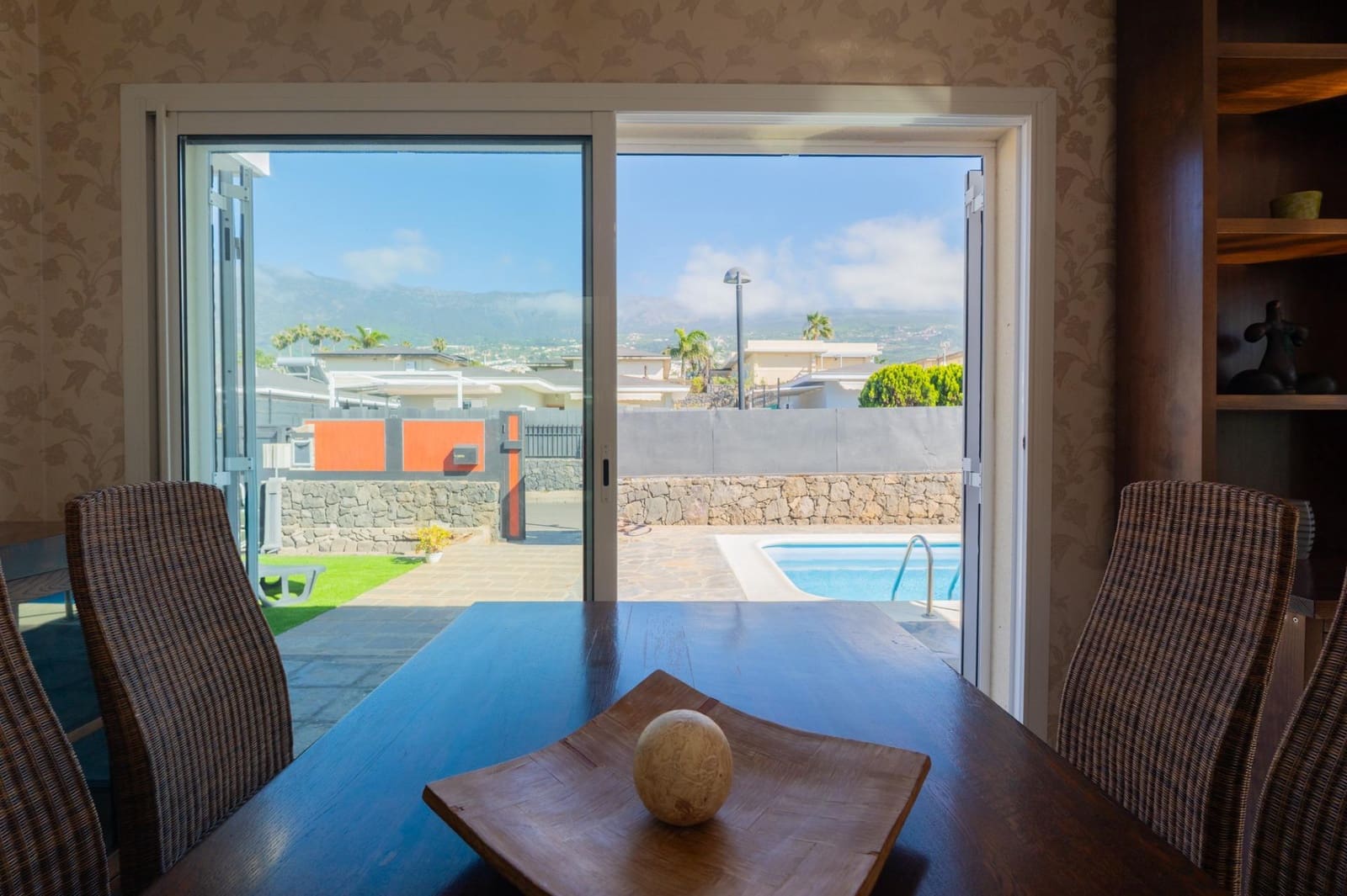 3 sovrum Villa att hyra i La Orotava med pool garage - 2 550 € (Ref: 9892722)