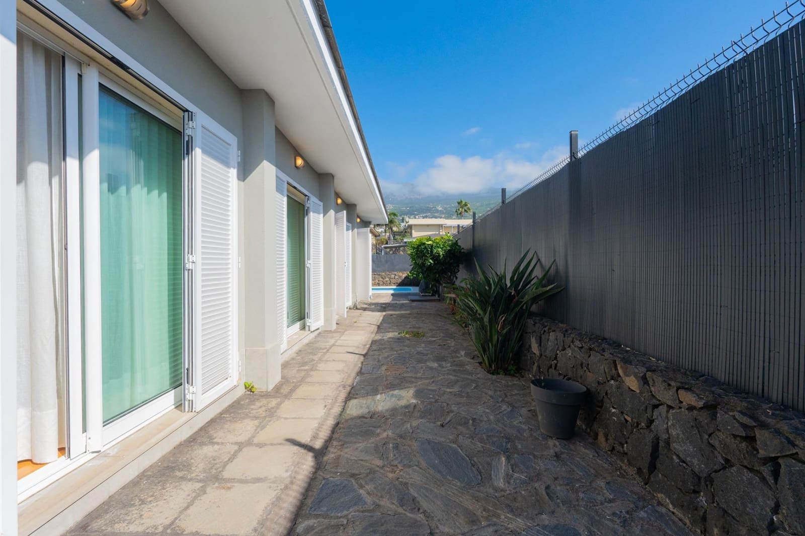 3 sovrum Villa att hyra i La Orotava med pool garage - 2 550 € (Ref: 9892722)