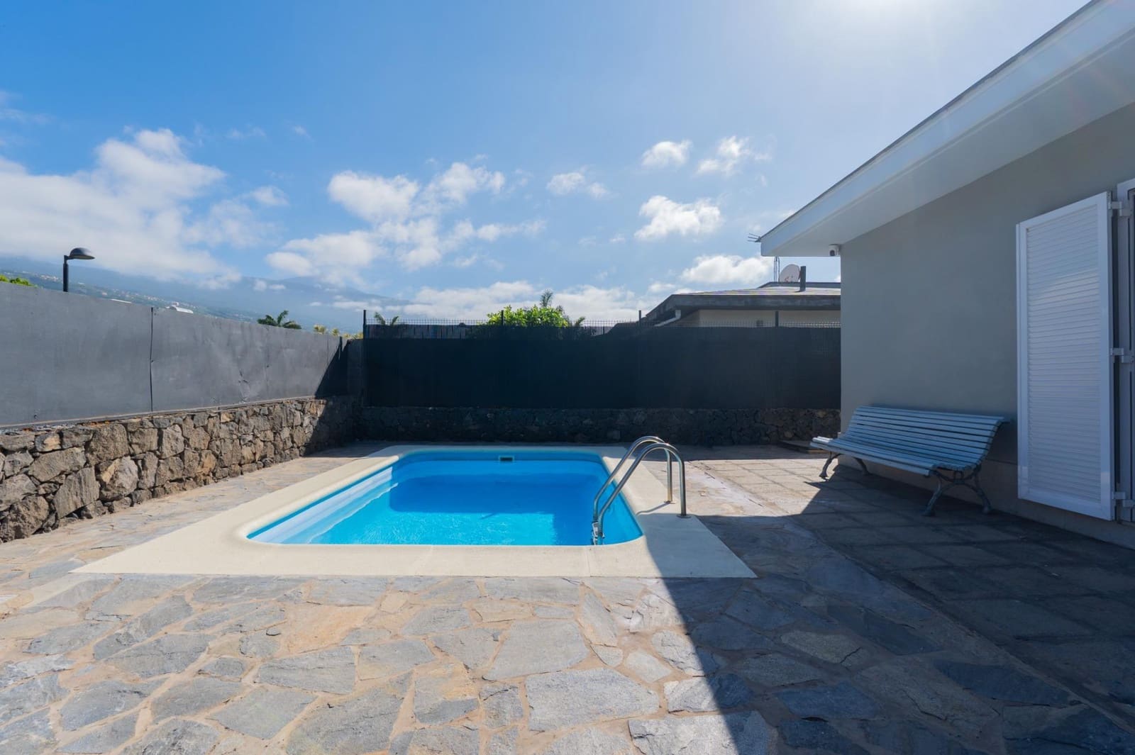 3 sovrum Villa att hyra i La Orotava med pool garage - 2 550 € (Ref: 9892722)