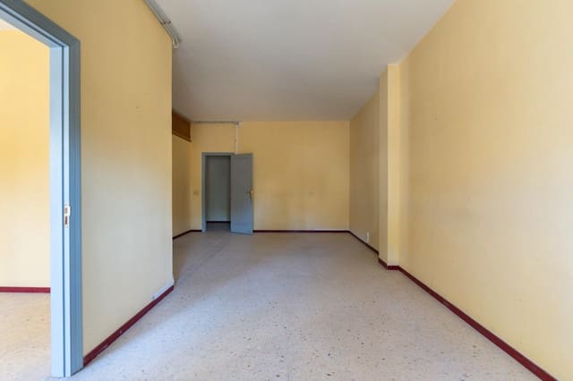 Comercial para arrendar em Puerto de la Cruz com garagem - 750 € (Ref: 9892723)