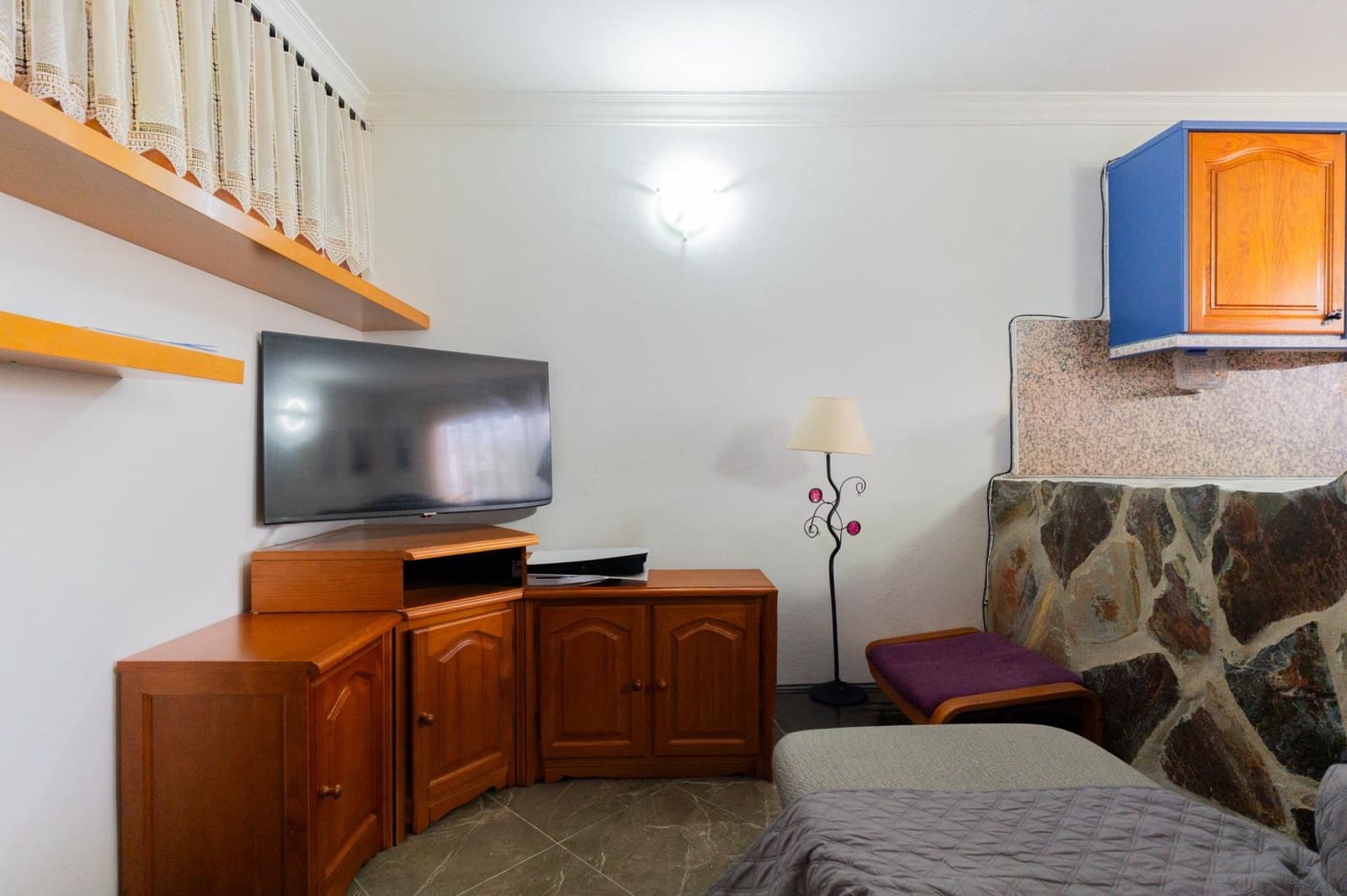 1 soverom Leilighet til salgs i Costa del Silencio med svømmebasseng - € 148 000 (Ref: 9892726)