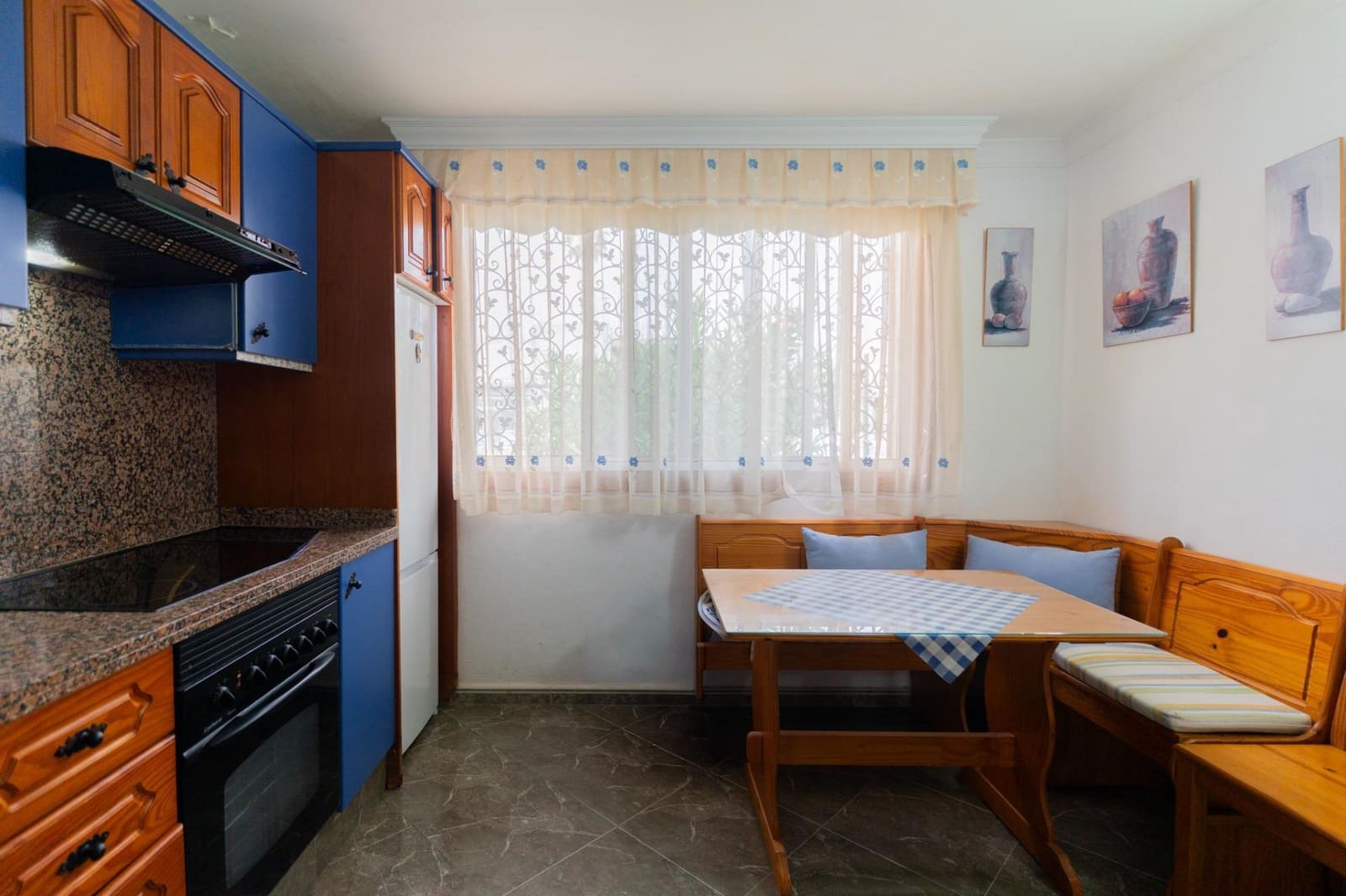 1 soverom Leilighet til salgs i Costa del Silencio med svømmebasseng - € 148 000 (Ref: 9892726)