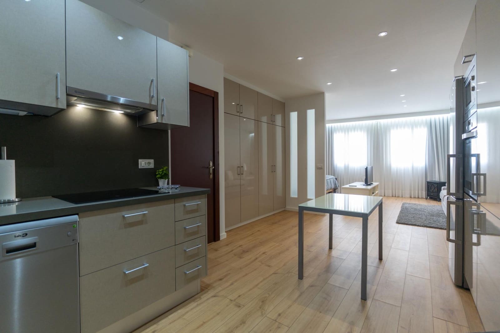3 sypialnia Penthouse na sprzedaż w Icod de los Vinos z garażem - 210 000 € (Ref: 9892727)
