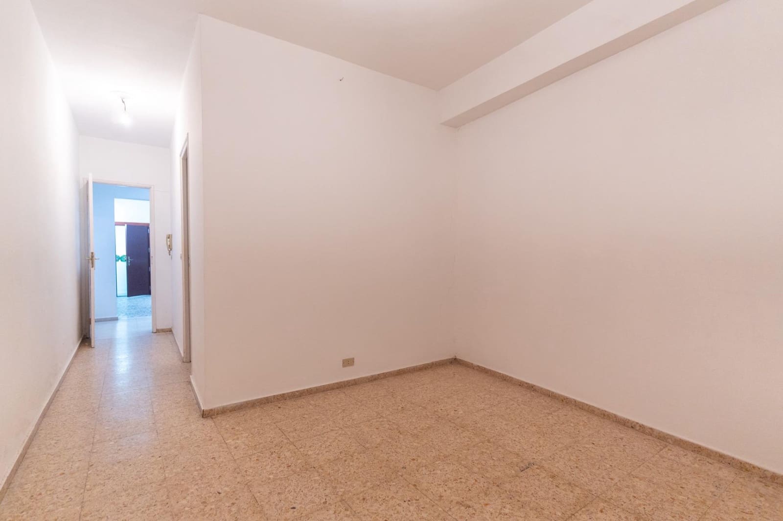 3 sypialnia Penthouse na sprzedaż w Icod de los Vinos z garażem - 210 000 € (Ref: 9892727)