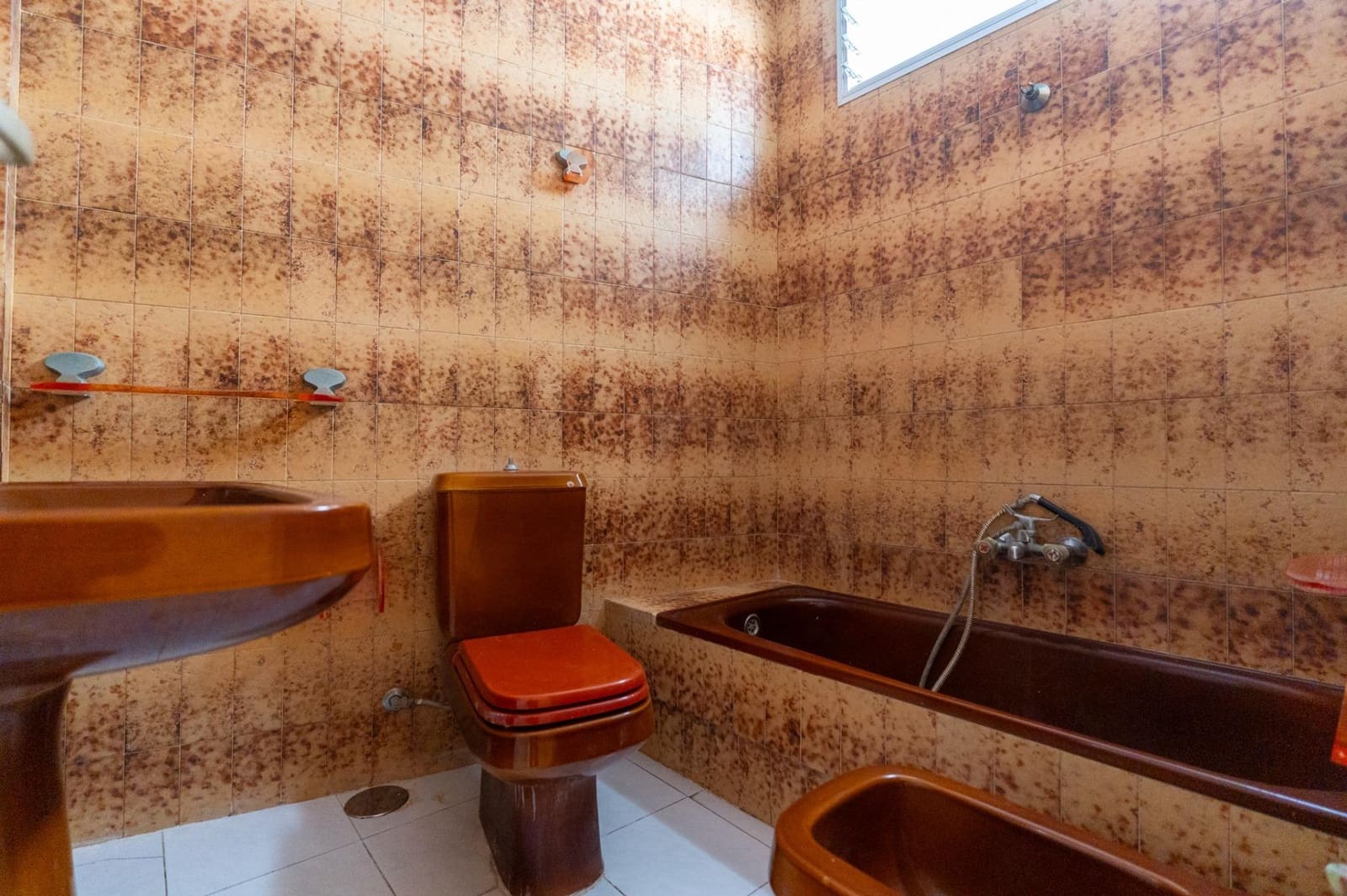 3 sypialnia Penthouse na sprzedaż w Icod de los Vinos z garażem - 210 000 € (Ref: 9892727)