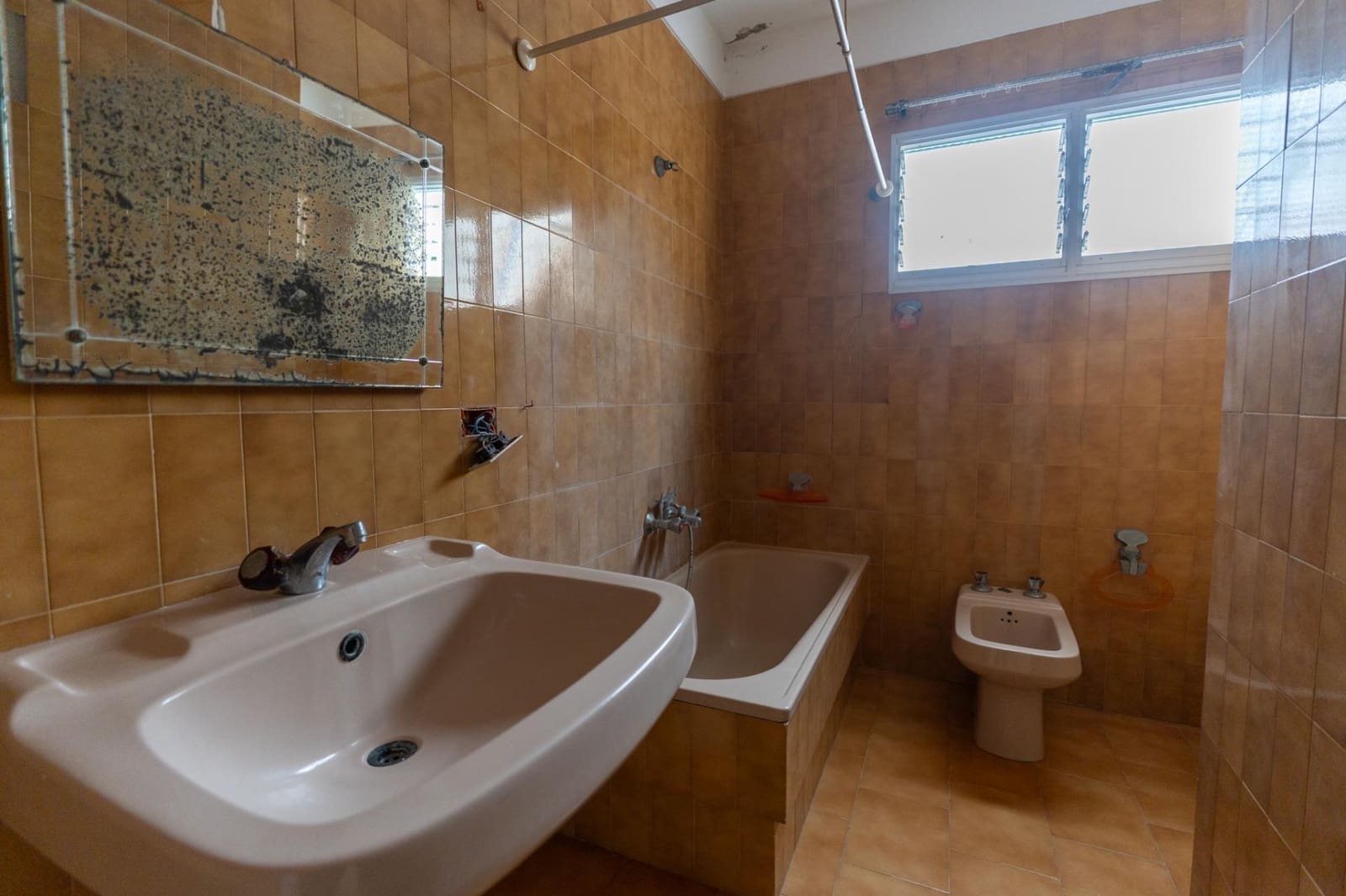 3 sypialnia Penthouse na sprzedaż w Icod de los Vinos z garażem - 210 000 € (Ref: 9892727)