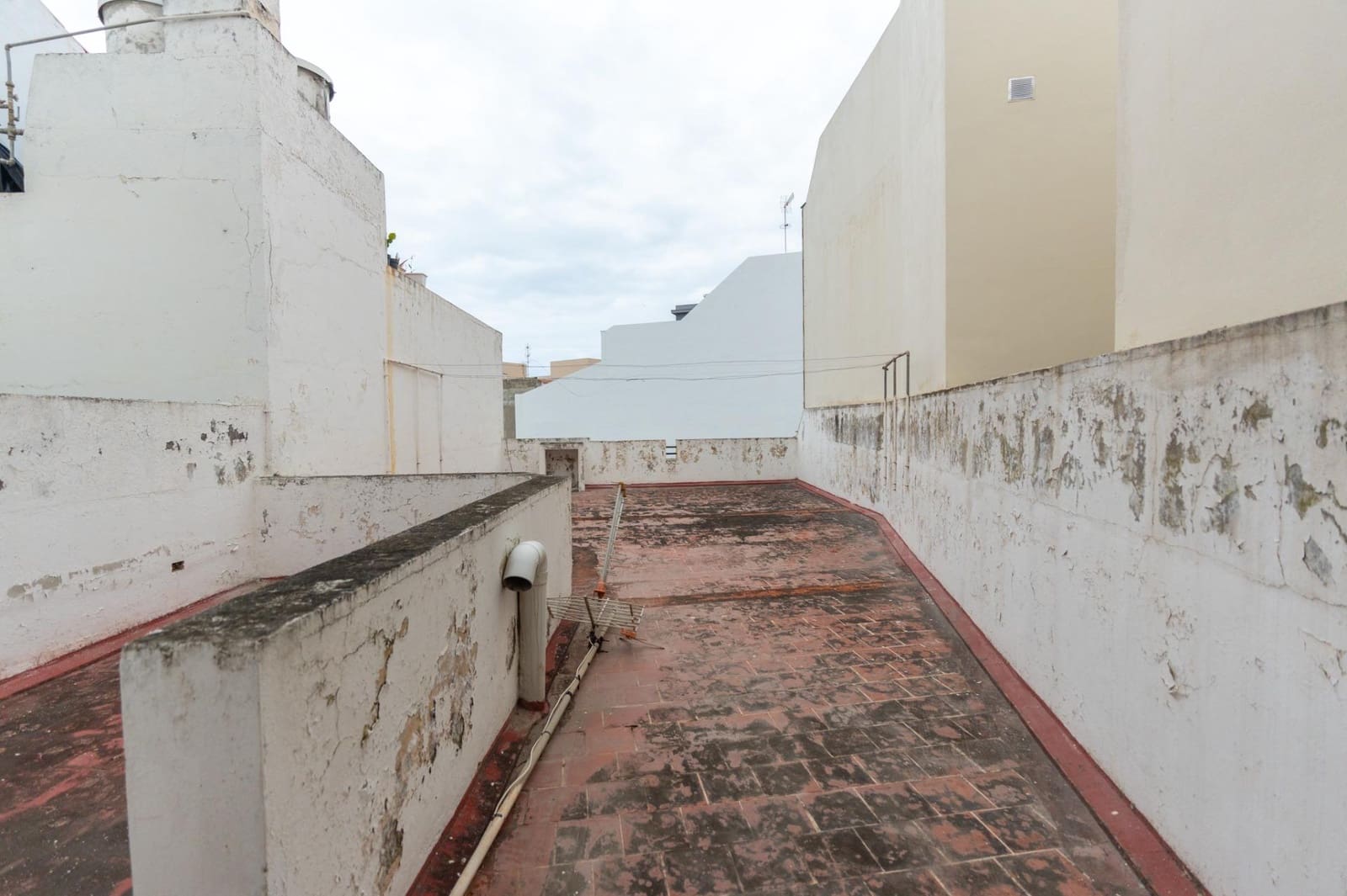 3 sypialnia Penthouse na sprzedaż w Icod de los Vinos z garażem - 210 000 € (Ref: 9892727)