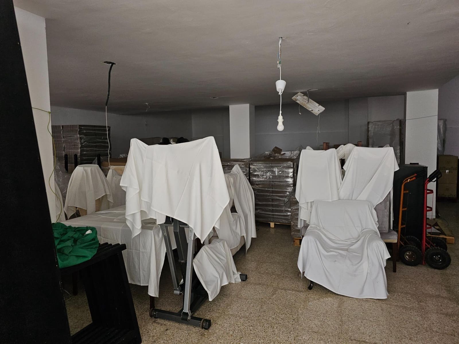 Business for sale in Puerto de la Cruz with garage - € 475,000 (Ref: 9892732)