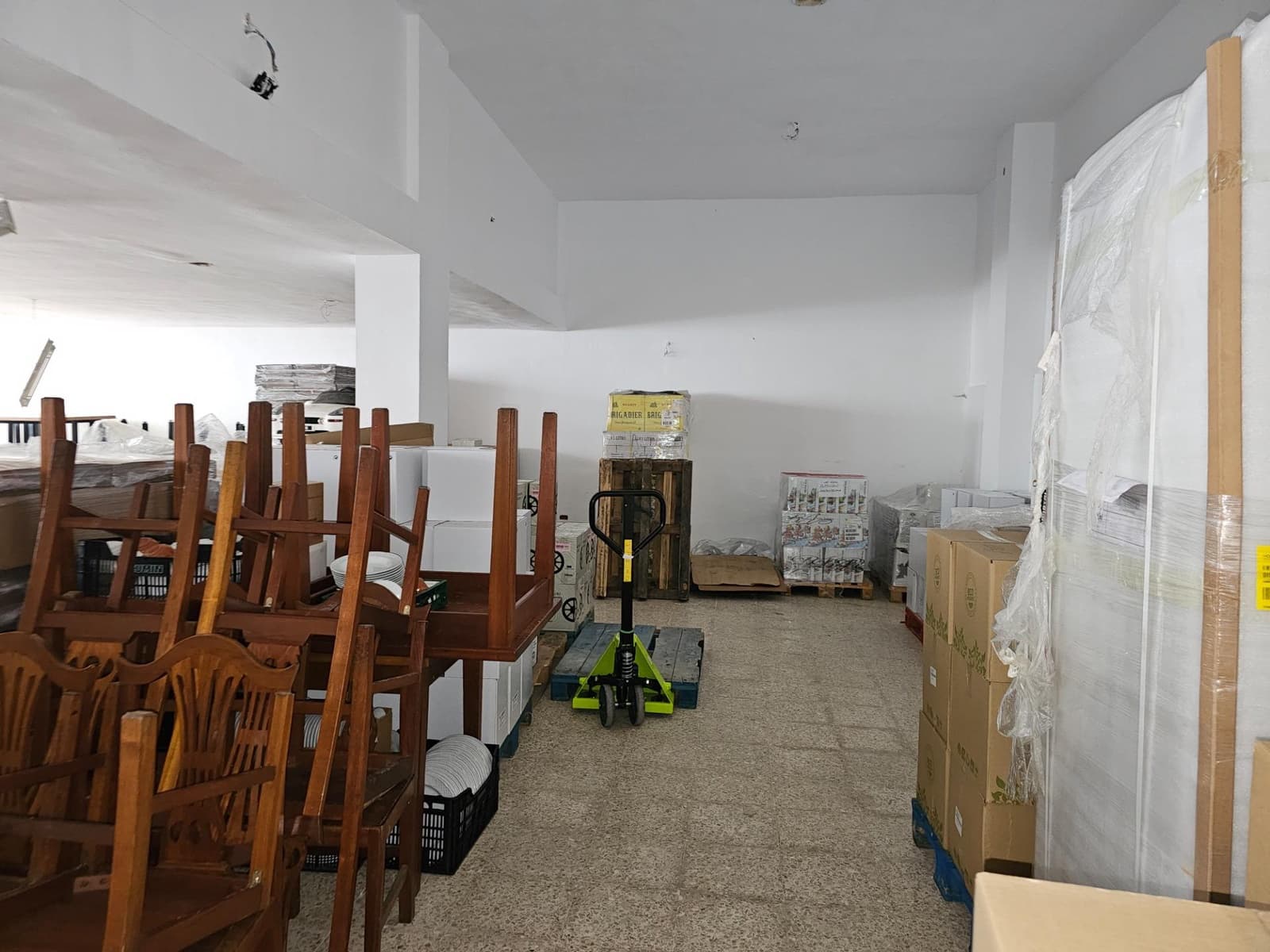 Business for sale in Puerto de la Cruz with garage - € 475,000 (Ref: 9892732)