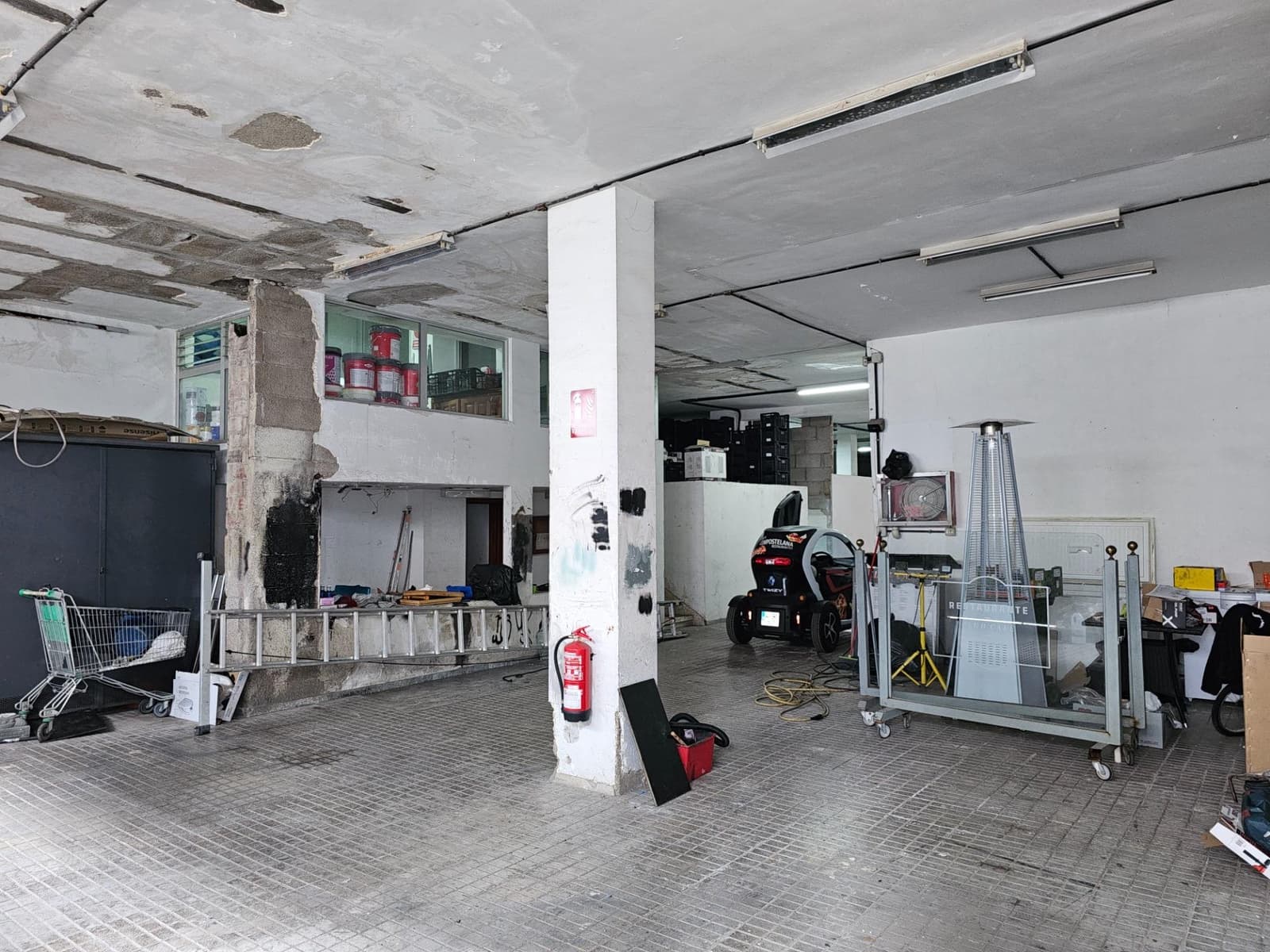 Business for sale in Puerto de la Cruz with garage - € 475,000 (Ref: 9892732)