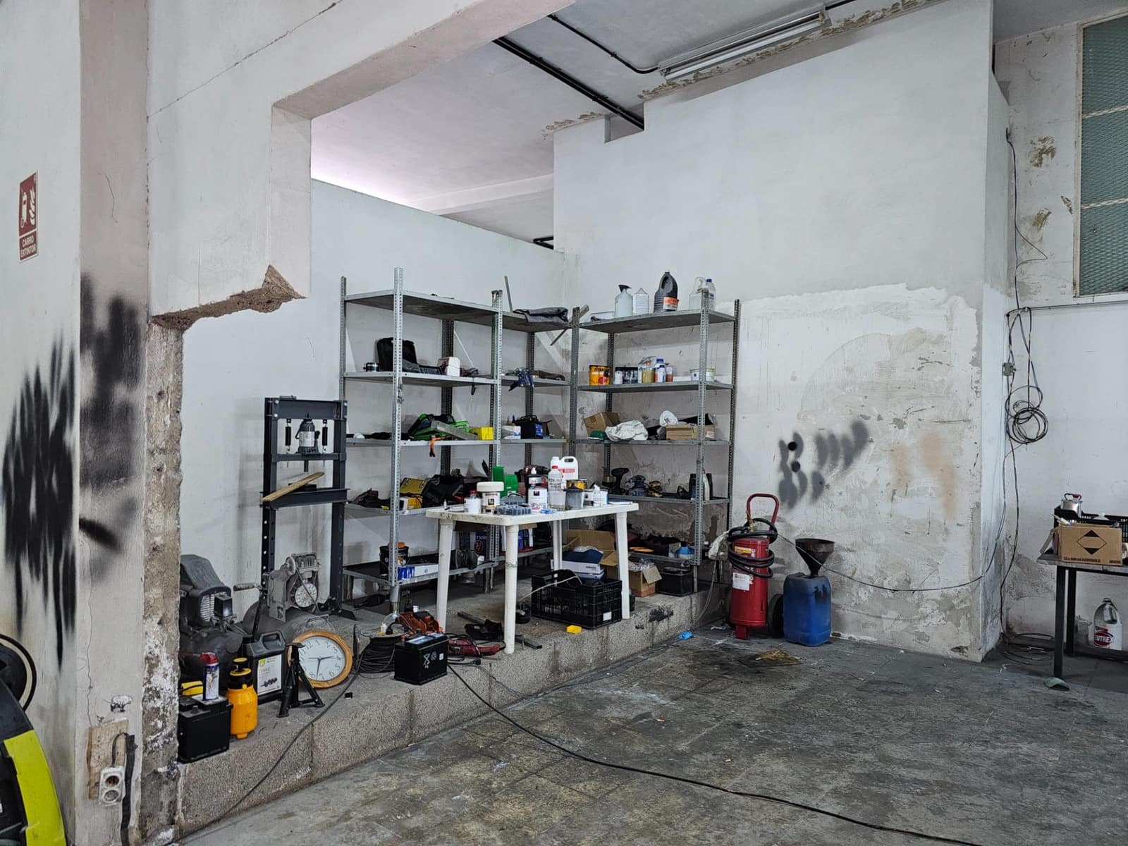 Business for sale in Puerto de la Cruz with garage - € 475,000 (Ref: 9892732)