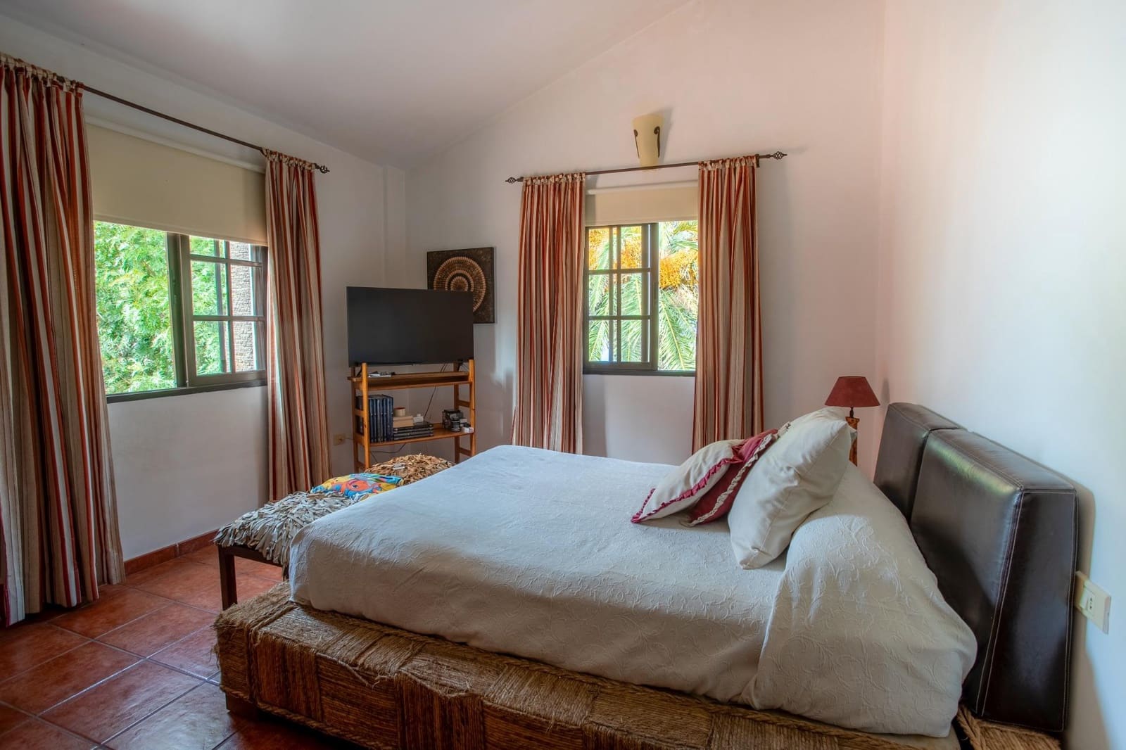 3 bedroom Semi-detached Villa for sale in El Sauzal - € 425,000 (Ref: 9892737)