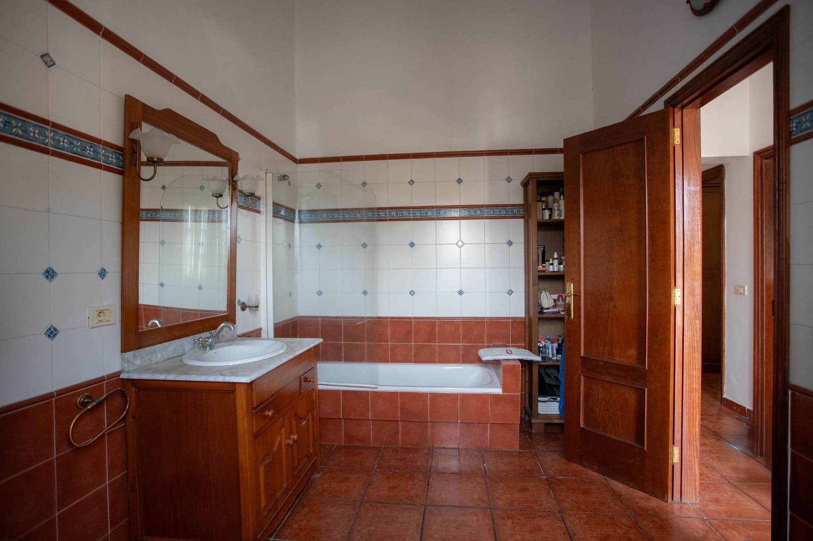 3 bedroom Semi-detached Villa for sale in El Sauzal - € 425,000 (Ref: 9892737)