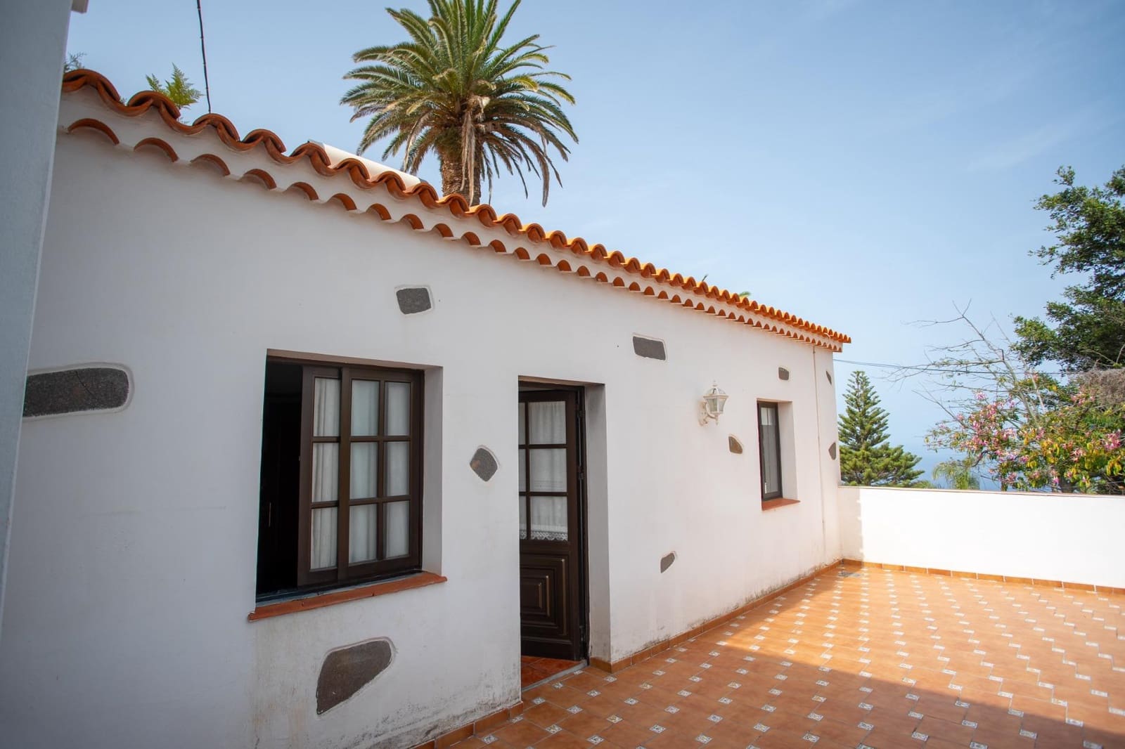 3 bedroom Semi-detached Villa for sale in El Sauzal - € 425,000 (Ref: 9892737)